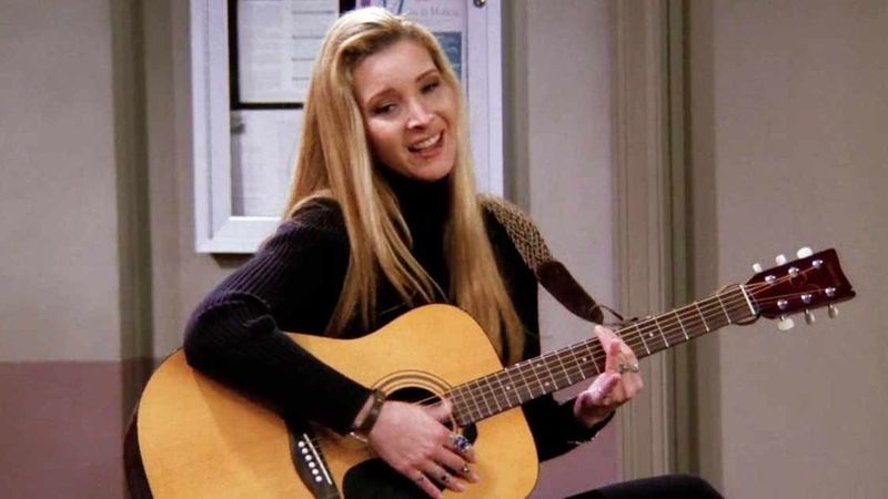 Lisa Kudrow as Phoebe Buffay