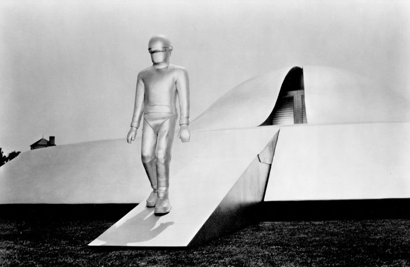 The Day the Earth Stood Still (1951)
